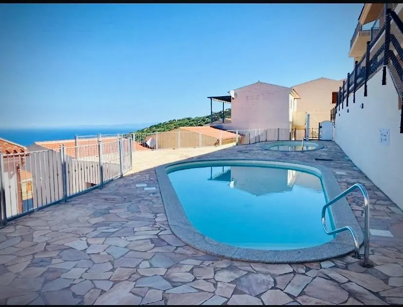 Cascabraga Appartamento Con Piscina E Vista Mozzafiato דירה